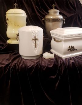 Kremavimo paslaugos, kremavimo urnos